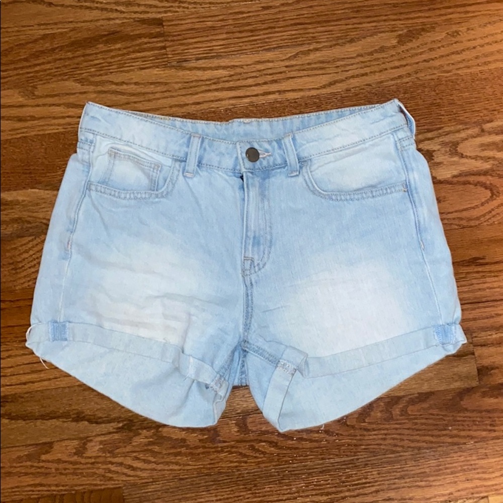 Light wash shorts